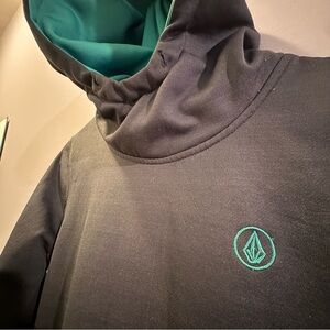 Women’s Volcom Soft Shell Winter Hoodie Size Small